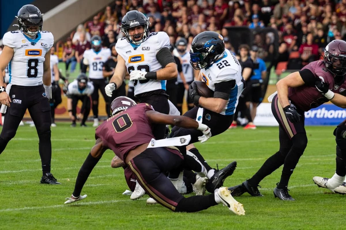 American football, ball carrier being tackled